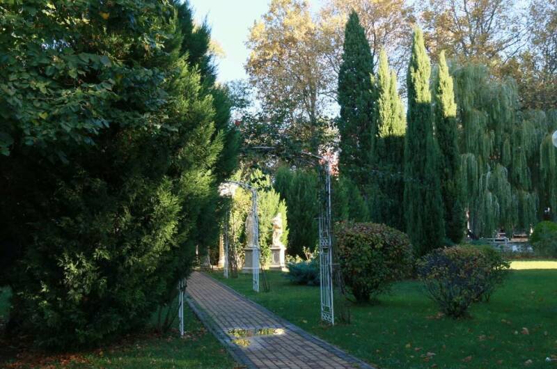 Изображение Изображение квартиры &quot;Номер у самого моря, в зеленом парке. Парковка&quot; #8 #8