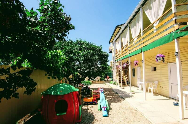 Изображение Изображение отеля / гостиницы "Гостевой дом «Александрия»" #10 #8