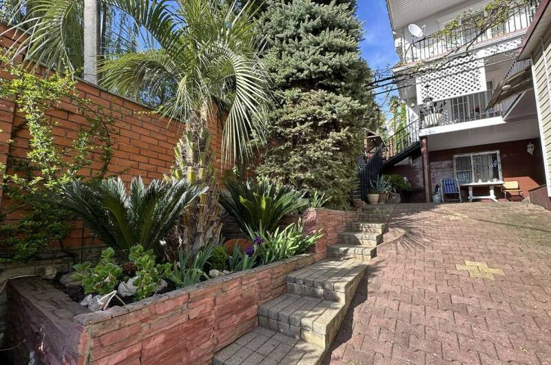 Изображение Изображение гостиницы &quot;Комплекс коттеджей в центре города&quot; #2 #2