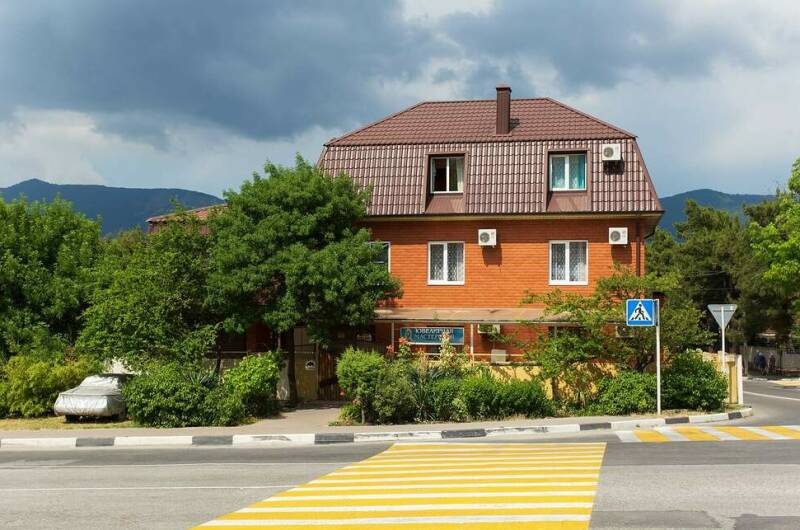 Изображение Изображение отеля / гостиницы "Частный сектор «Севастопольская 1»" #11 #9