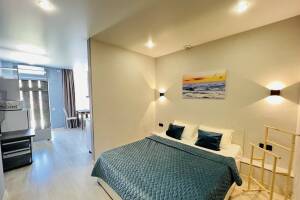 Изображение Семейные апартаменты с отдельным входом, бассейном #4