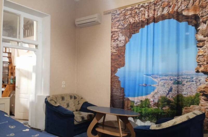 Изображение квартиры / апартамента "Однокомнатная квартира с двором и парковкой" #1