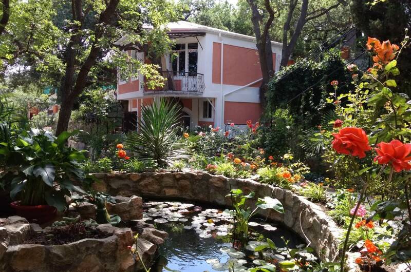 Изображение отеля / гостиницы "Мини-отель «Лукоморье»" #1